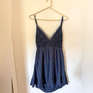 Blue sundress with low back and tie